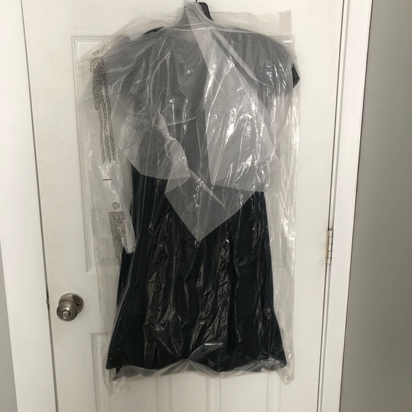 NWT Alice + Olivia midnight blue velvet holiday dress - Picture 2 of 10